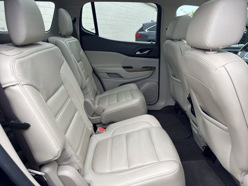 Used 2017 GMC Acadia Denali w/ Technology Package image 17