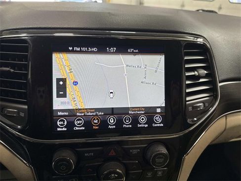 Used 2021 Jeep Grand Cherokee Limited w/ Luxury Group II image 12