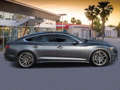 Used 2021 Audi A5 2.0T Premium Plus w/ Premium Plus AWD/4WD image 2