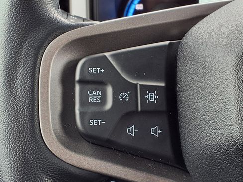 Used 2022 Ford Bronco Outer Banks w/ Sasquatch Package image 18