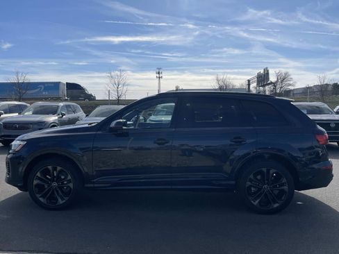 Certified 2025 Audi Q7 3.0T Premium Plus image 4