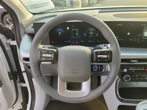 New 2026 Hyundai Ioniq 9 SE image 26