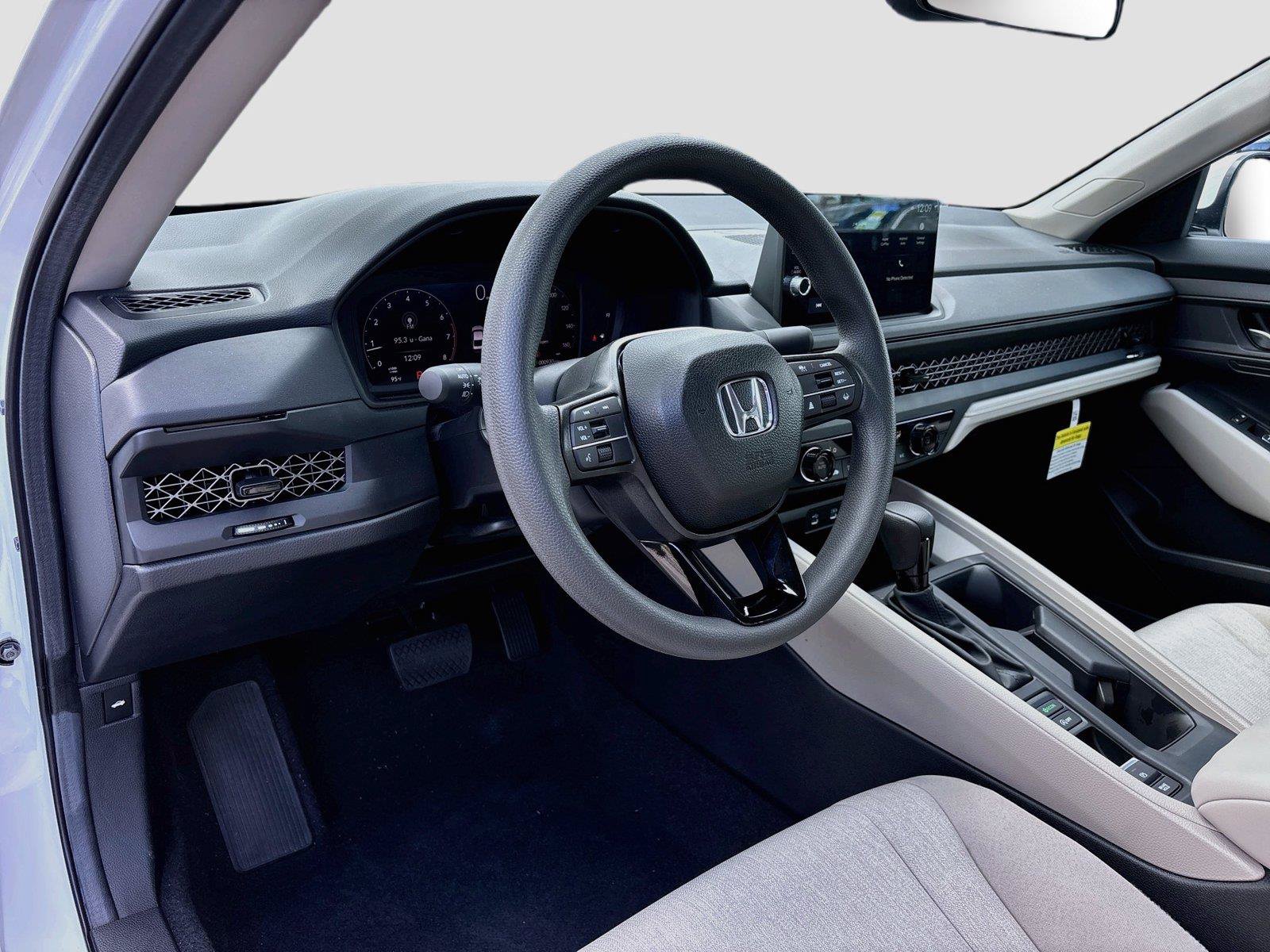 Certified 2026 Honda Accord LX image 10