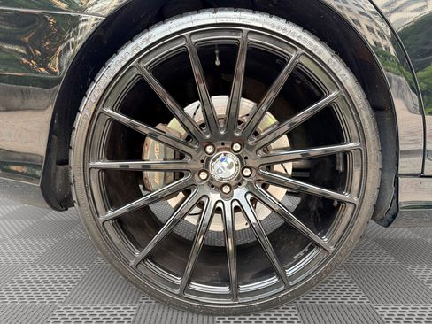 Used 2015 Mercedes-Benz S 63 AMG 4MATIC Sedan image 30