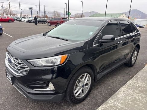 Used 2022 Ford Edge SEL image 3