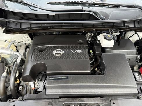 Used 2017 Nissan Murano S AWD/4WD image 35