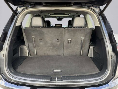 Used 2023 Kia Telluride EX image 50