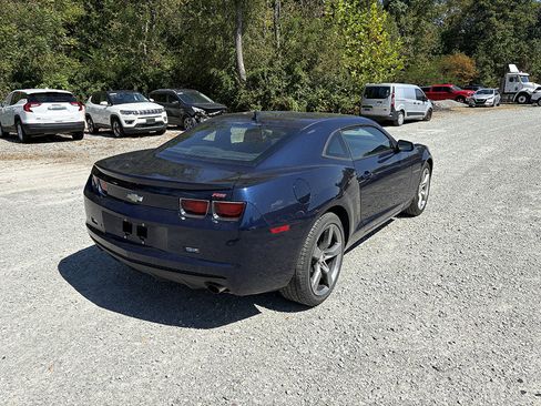Used 2010 Chevrolet Camaro LT w/ RS Package RWD image 3