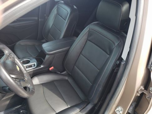 Used 2019 Chevrolet Equinox Premier image 13