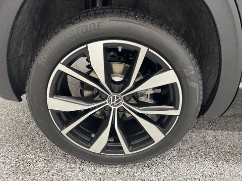 New 2026 Volkswagen Atlas Cross Sport SEL Premium R-Line AWD/4WD image 13
