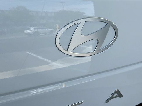New 2026 Hyundai Santa Fe SEL FWD image 21