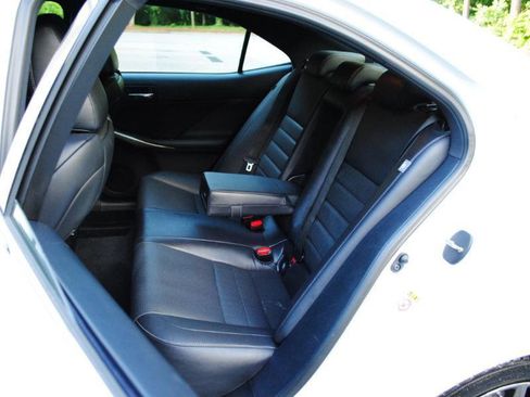 Used 2014 Lexus IS 250 250 F Sport AWD Premium w/ F-Sport Package image 8