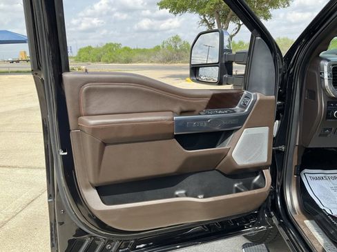 Used 2024 Ford F250 King Ranch w/ Chrome Package image 7