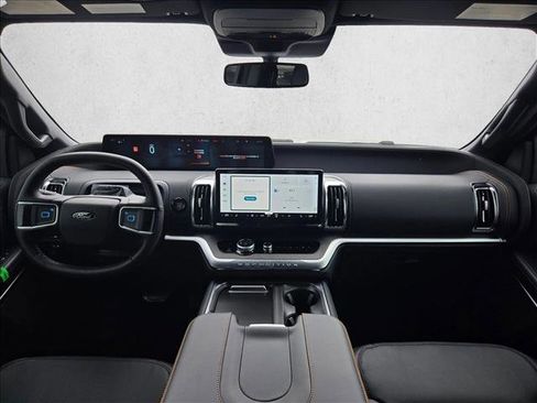 New 2026 Ford Expedition Tremor image 15