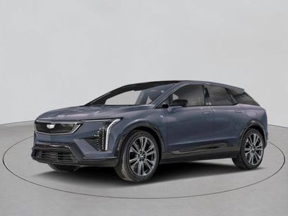 New 2025 Cadillac Optiq Luxury 1