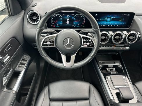 Used 2021 Mercedes-Benz GLA 250 4MATIC image 15