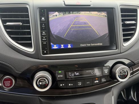 Used 2016 Honda CR-V Touring image 14