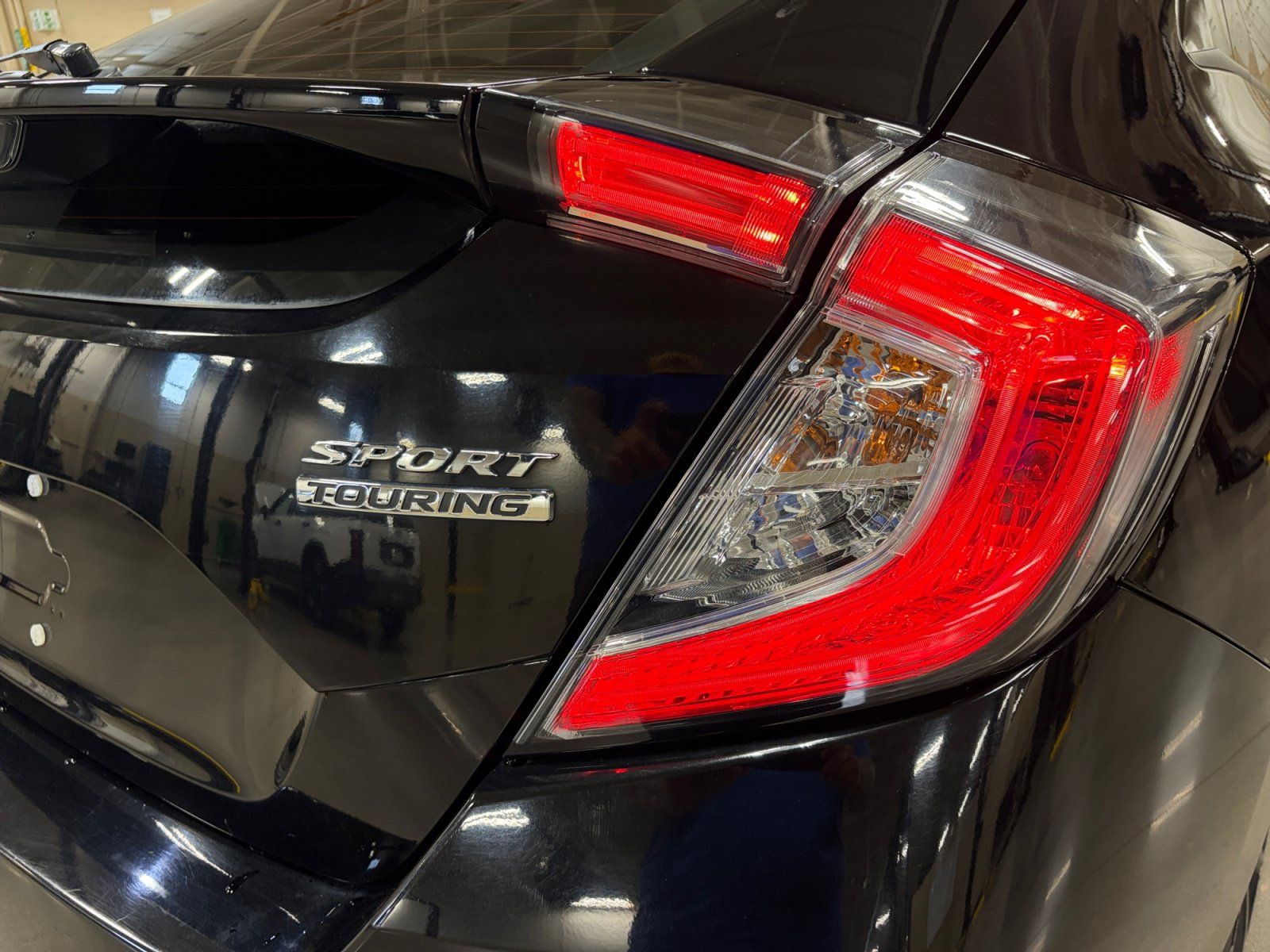 Used 2019 Honda Civic Sport Touring image 30