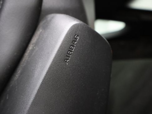 Used 2016 Chevrolet Corvette Stingray Coupe w/ Carbon Flash Badge Package RWD image 37