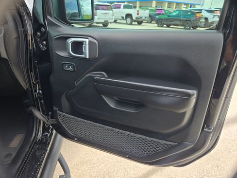 Used 2020 Jeep Wrangler Unlimited Sport S AWD/4WD image 27