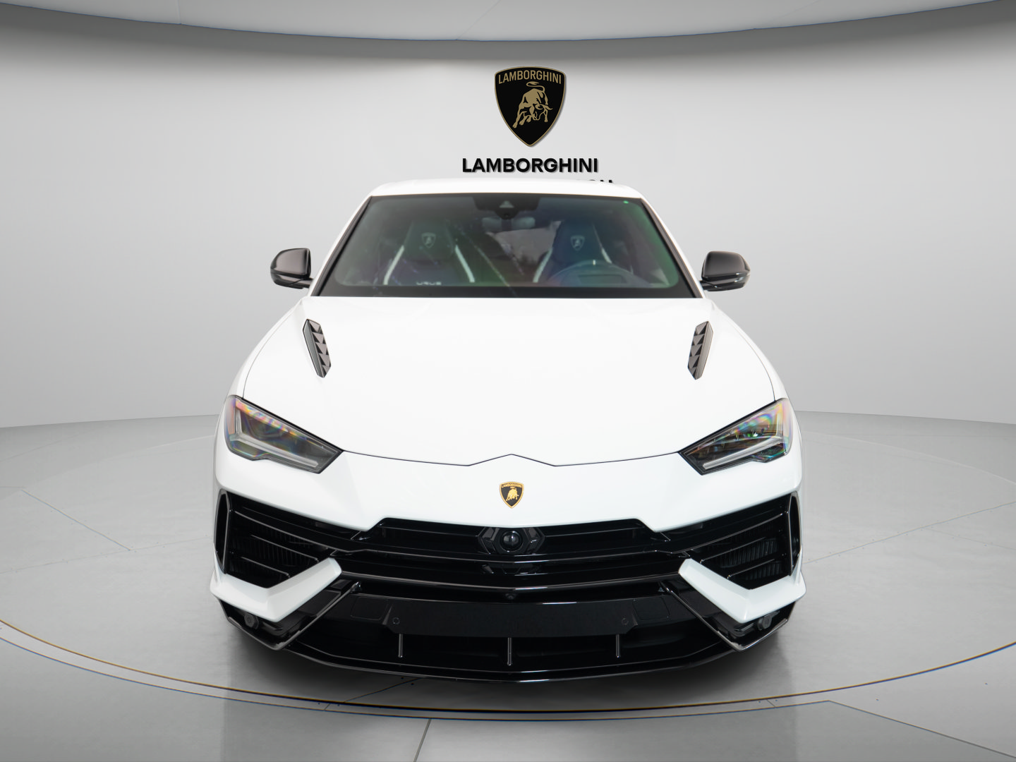 Used 2024 Lamborghini Urus S AWD/4WD image 2