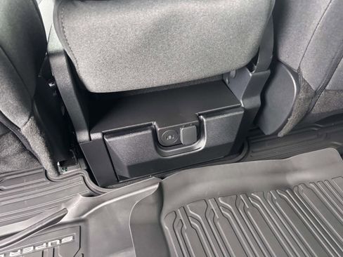 New 2026 Ford F250 XLT w/ XLT Premium Package image 33