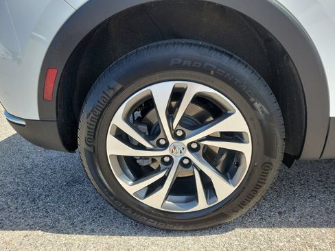 Used 2023 Buick Envision Essence FWD image 5