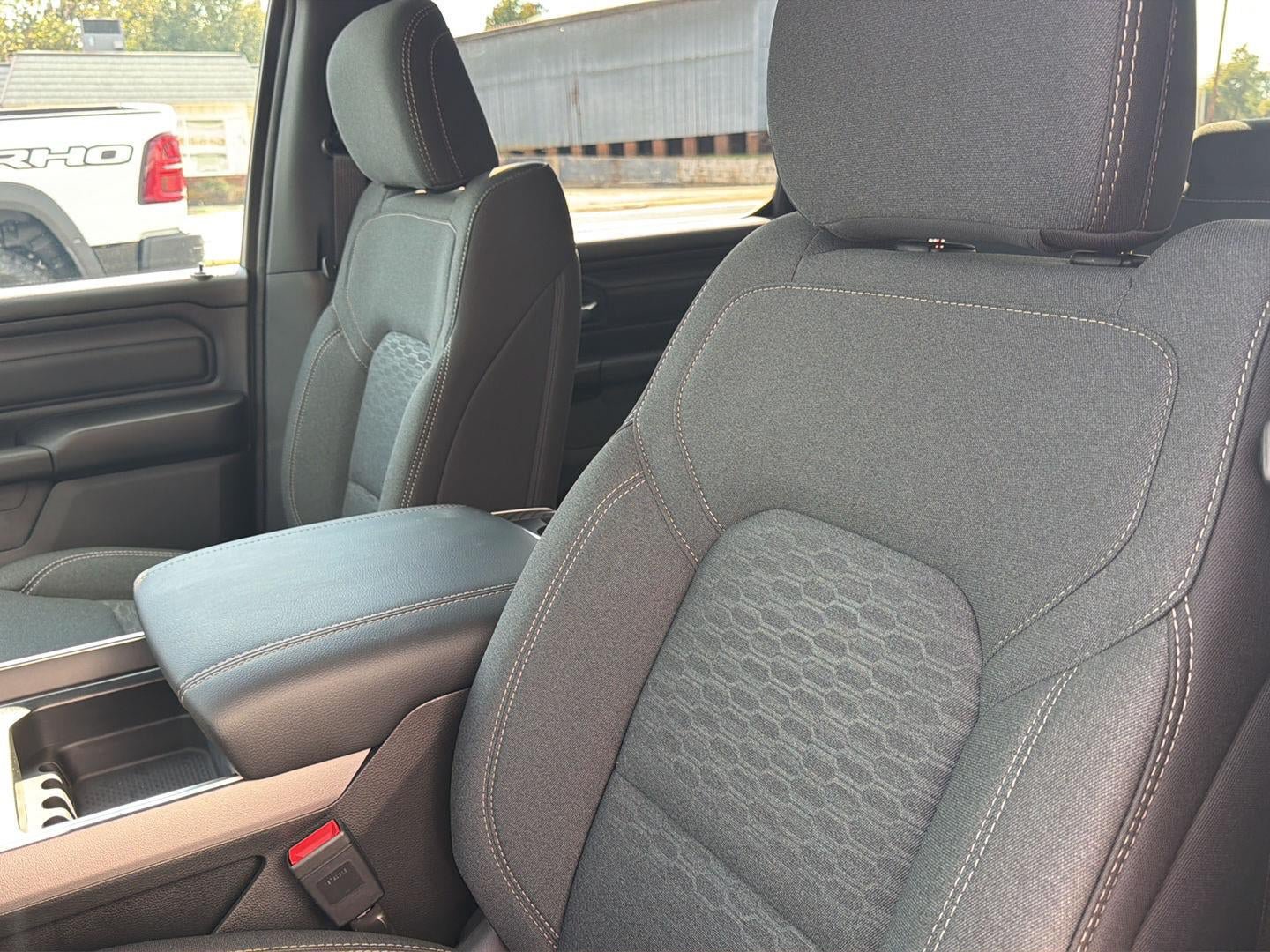 New 2027 RAM 1500 Express AWD/4WD image 6