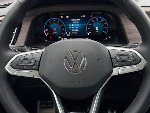 New 2026 Volkswagen Atlas SEL Premium R-Line AWD/4WD image 34