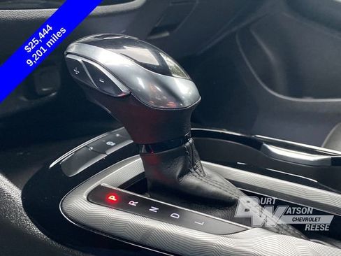 Used 2025 Buick Envista Sport Touring image 26