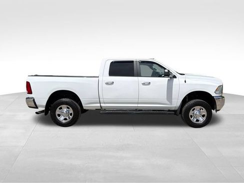 Used 2017 RAM 3500 SLT w/ Snow Chief Group AWD/4WD image 2