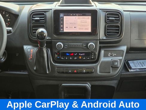 Used 2025 RAM ProMaster 2500 w/ Convenience Group image 27