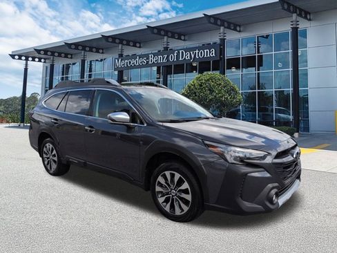 Used 2024 Subaru Outback Touring XT AWD/4WD image 2