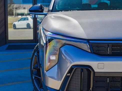 Used 2025 Kia K4 GT-Line image 6