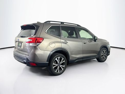 Used 2019 Subaru Forester Limited w/ Popular Package #3 AWD/4WD image 9