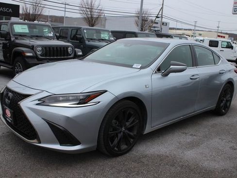 Used 2024 Lexus ES 350 F Sport w/ Accessory Package (Z2) image 2