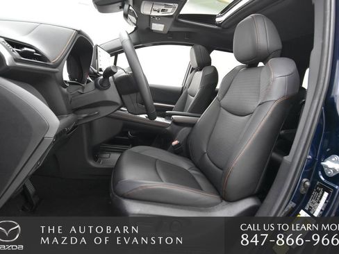 Used 2024 Toyota Sienna XSE AWD/4WD image 23