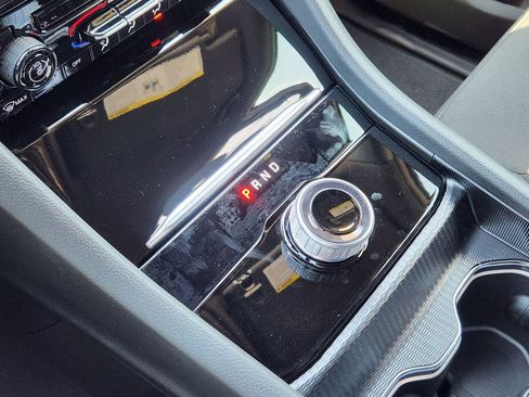 New 2026 Jeep Grand Cherokee Laredo image 15