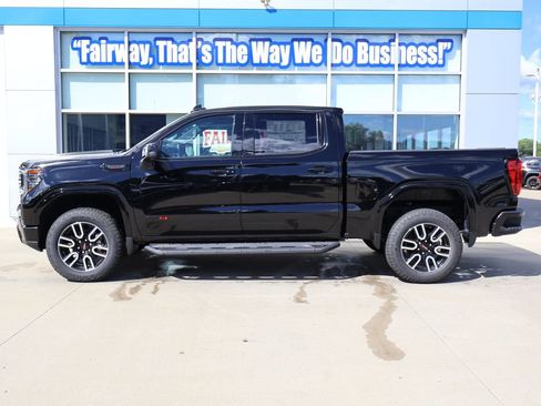 New 2026 GMC Sierra 1500 AT4 w/ AT4 Premium Package AWD/4WD image 7