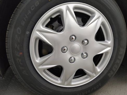 Used 2023 Hyundai Sonata SE w/ Cargo Package image 31