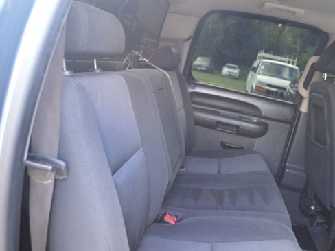 Used 2011 Chevrolet Silverado 1500 LT w/ All-Star Edition AWD/4WD image 28