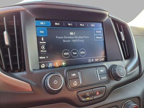 Used 2022 GMC Terrain AT4 image 5