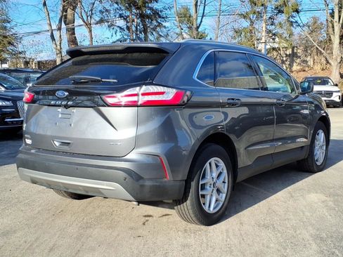 Certified 2022 Ford Edge SEL w/ Convenience Package image 4
