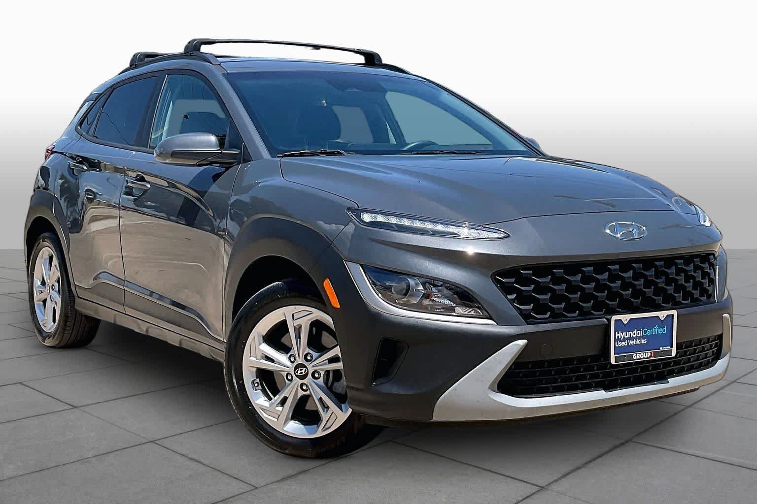 Certified 2023 Hyundai Kona SEL w/ Convenience Package AWD/4WD image 3