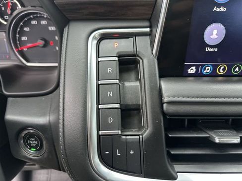 Used 2021 Chevrolet Suburban Z71 w/ Luxury Package AWD/4WD image 20