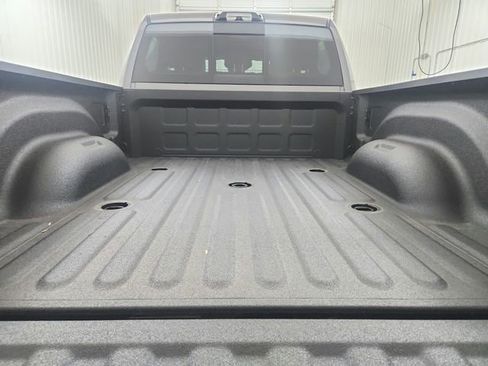 New 2026 RAM 2500 Laramie AWD/4WD image 45