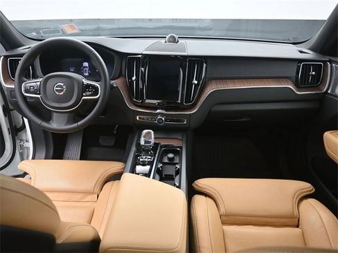 Used 2024 Volvo XC60 T8 Ultimate w/ Protection Package Premier image 16