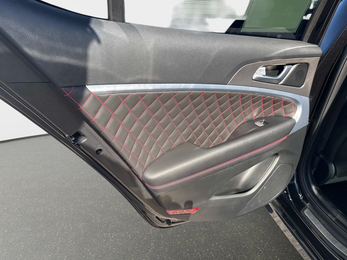 Used 2024 Genesis G70 3.3T Advanced w/ Sport Prestige Package RWD image 14