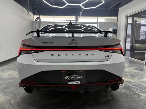 Used 2023 Hyundai Elantra N image 4