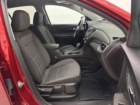 Used 2024 Chevrolet Equinox LT w/ LPO, Floor Liner Package FWD image 41